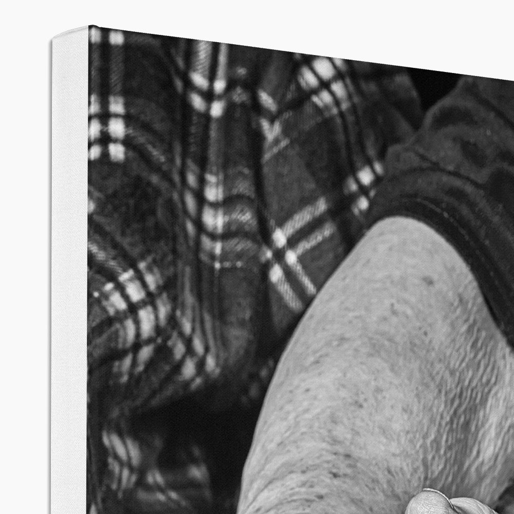 Greyscale Old Couple Holding Hands Canvas