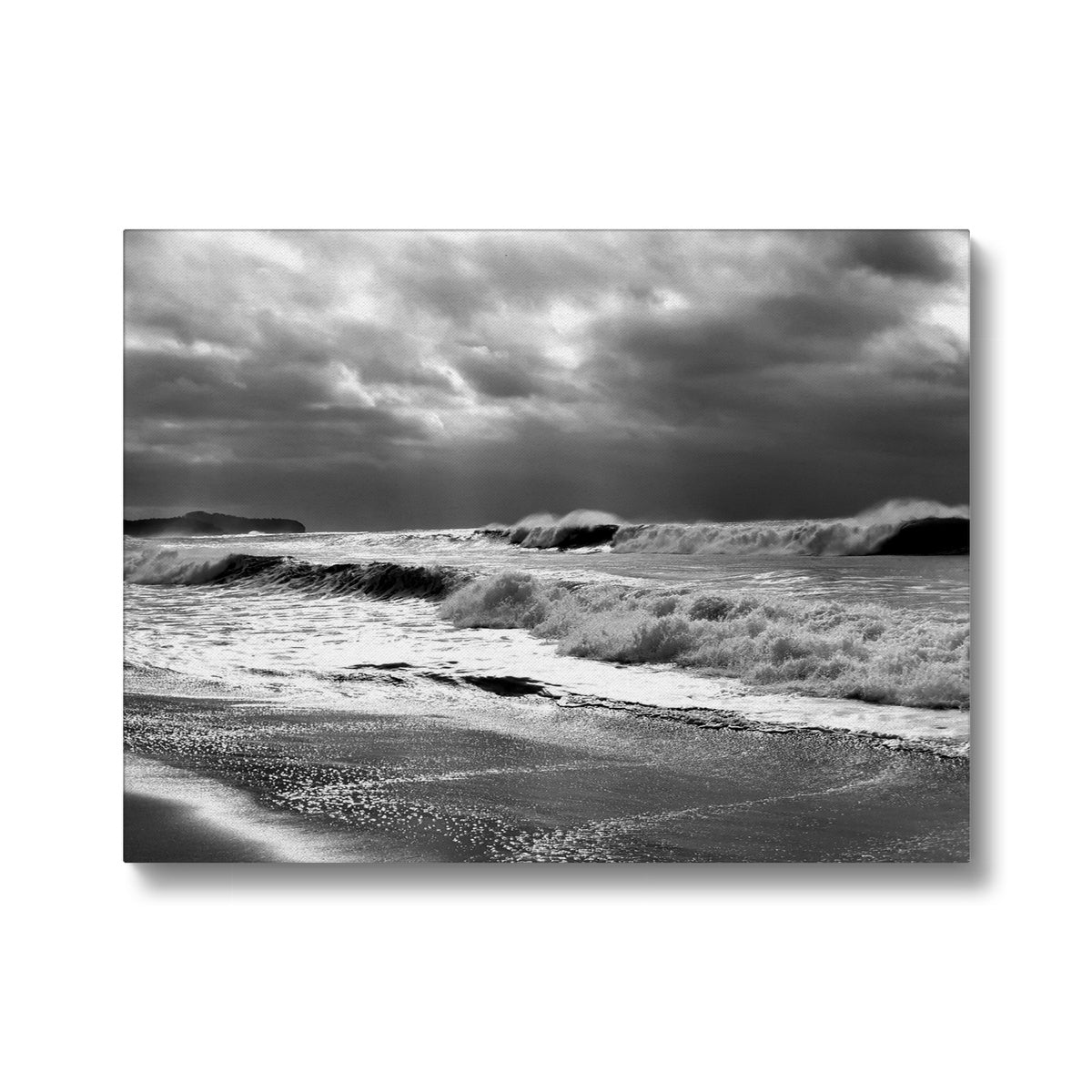 Black & White Beach Waves Beauty Canvas